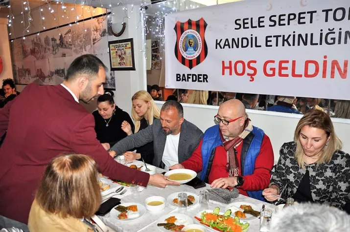 Selesepet Top Kandil